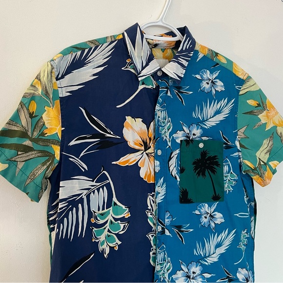 AE American Eagle Shirt Short Sleeve Tropical Palm Trees Beach Summer - Picture 8 of 8